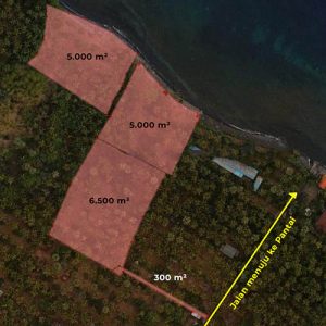 Dijual Tanah Pinggir Pantai 168 Are di Sambirenteng